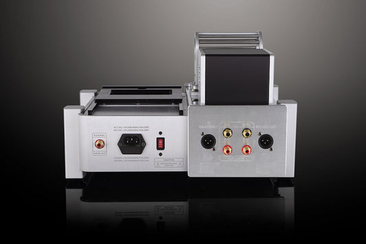 YAQIN SD38A 6N8P Tube CD Player