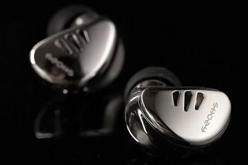 SHOZY Black Hole Mini 8mm Dynamic Driver In-Ear Headphone