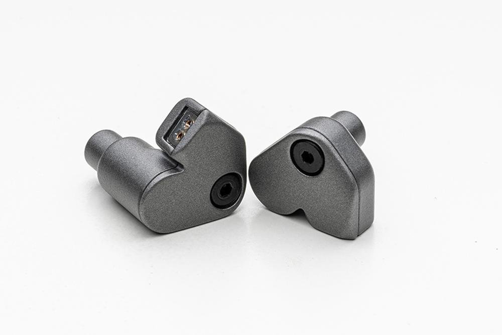 Moondrop SSR Super Spaceship Reference BeryIIium-Coated Dome Diagphragm Dynamic Driver In-Ear Earphone - SHENZHENAUDIO
