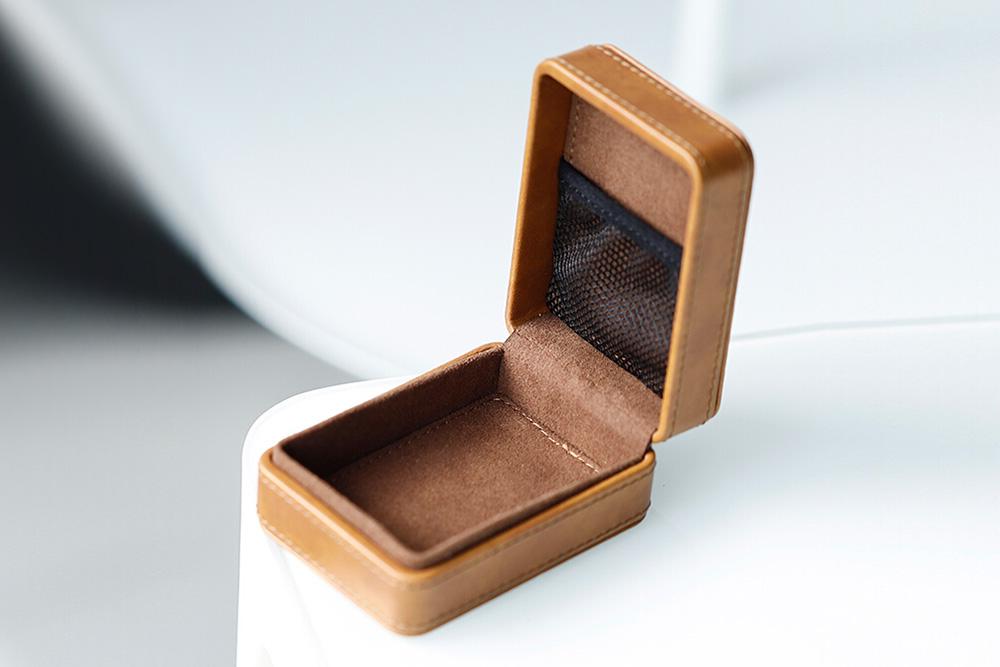 SHANLING C2 Portable Leather storage Box Headset Package For Original High-End ME100 Headphones - SHENZHENAUDIO