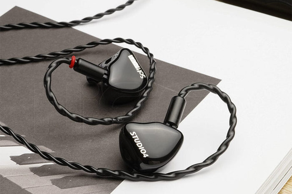 SOFTEARS STUDIO4 4BA In-ear Headphone