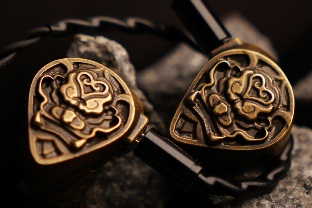 TANGZU XUANWU GATE II 1DD+4BA+2EST In-ear Headphone.