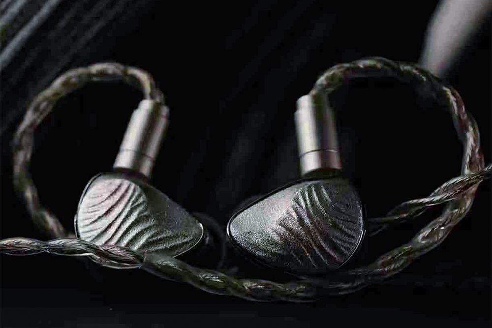 TNAGZU LI YUAN 10mm Dynamic In-Ear Headphone.