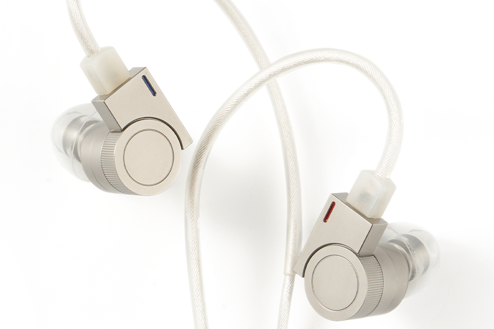 SOFTEARS EDGE 11mm Dynamic Driver In-ear Headphone.