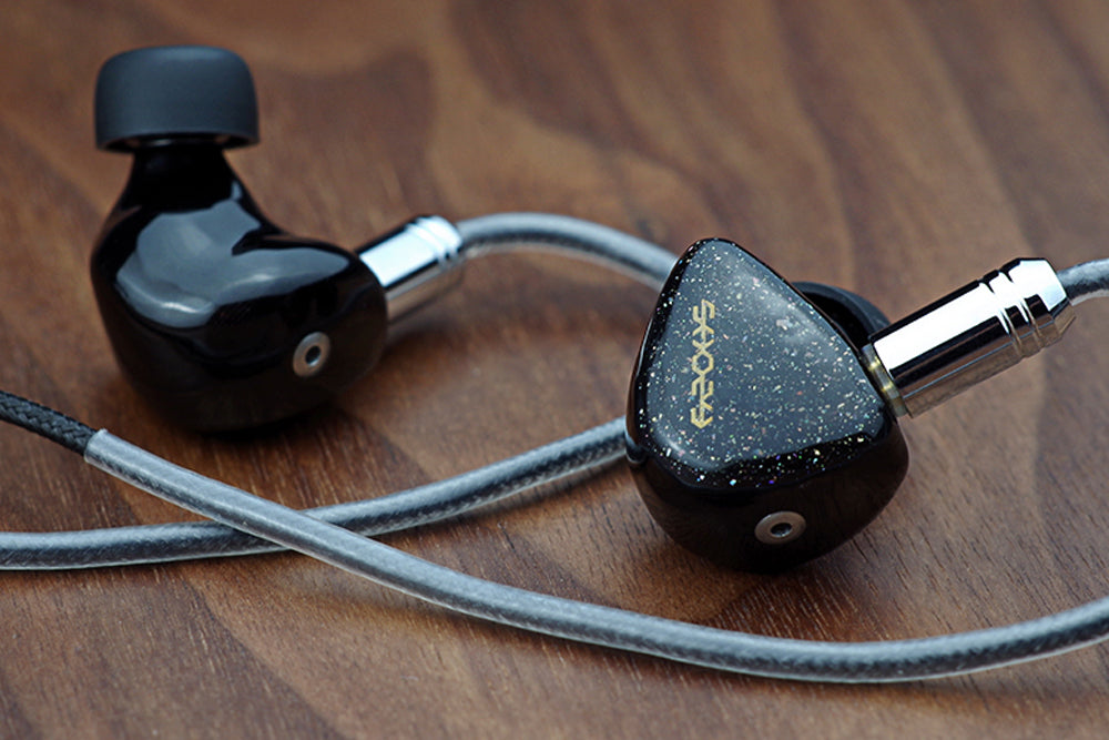 【メーカー直送】 SHOZY FORM Headphone In-ear 4BA+1DD 1.4 イヤホン