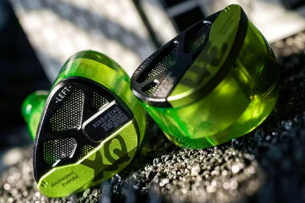 HE XIAO QIAO Rock Edition 10mm Dynamic Driver In-ear Headphone.