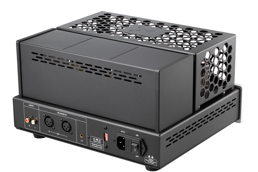 XDUOO TA68 Tube Headphone Amplifier & Preamplifier.