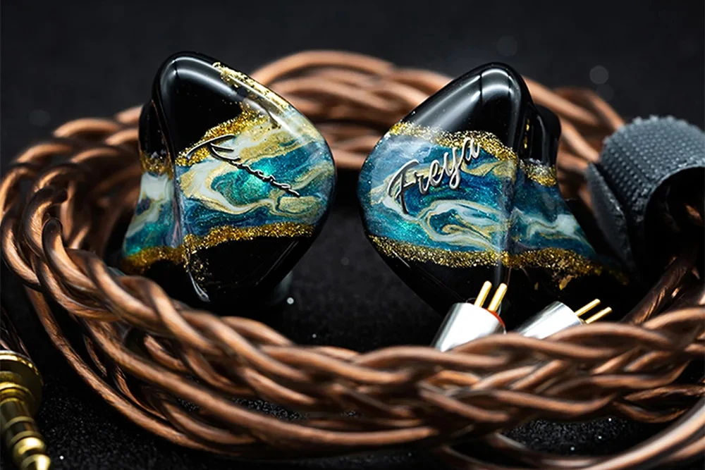 【最終値下】kinera Freya 2.0 ltd 3BA+1DD イヤホン KINERA Freya 2.0 LTD – e☆イヤホン