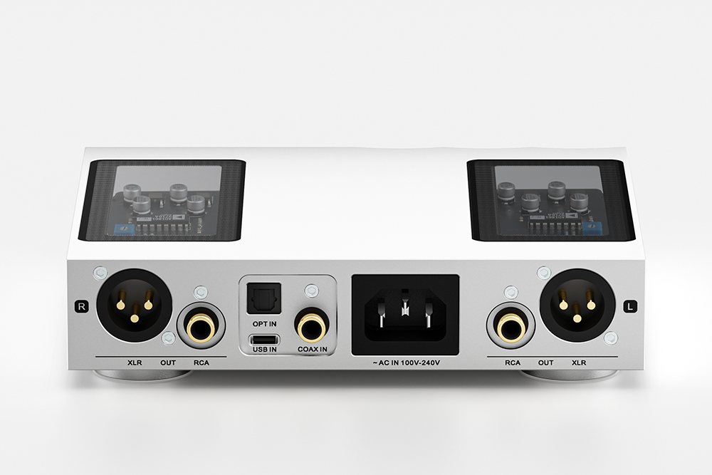 SMSL R100 R2R Digital to Analog Convertor (DAC).
