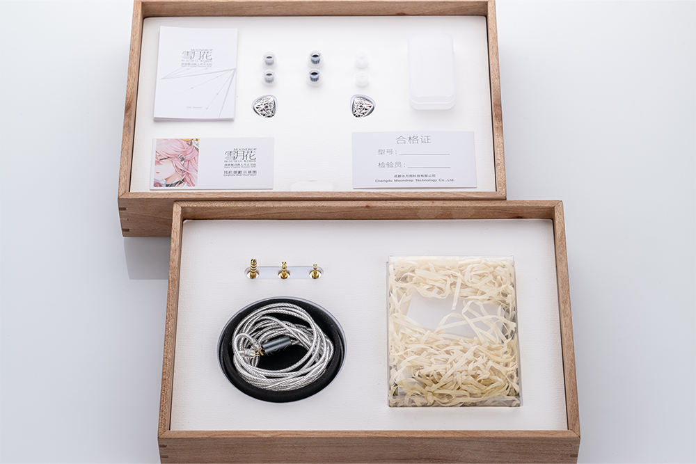 Moondrop Beautiful World 新品未開封 Moondrop seventh anniversary iem. Named 