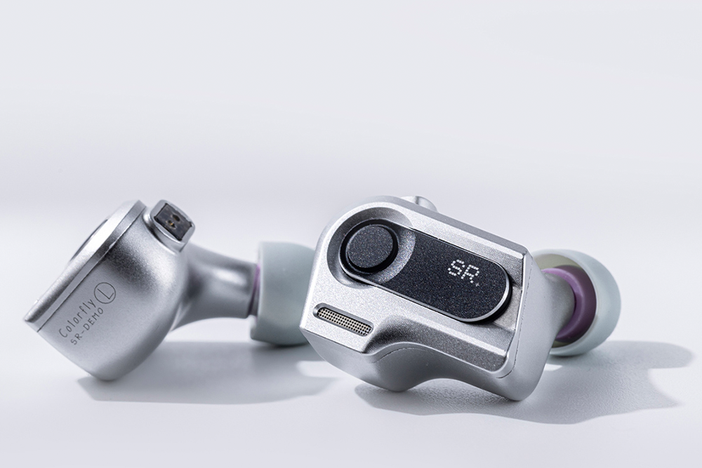 イヤホン Colorfly SILVER REFERENCE COLORFLY Silver Reference Three Dynamic Drivers In-ear Headphone
