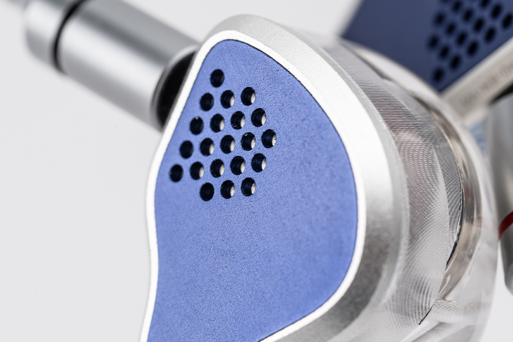 MOONDROP Silicon 1DD+2BA+2MEMS In-ear Headphone.