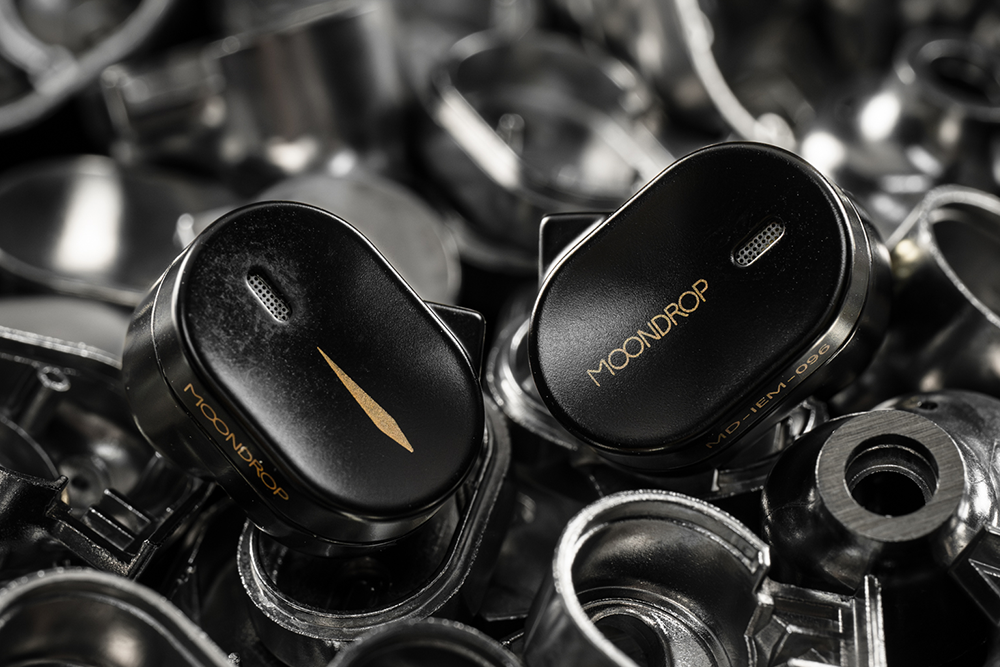 MOONDROP CHU III 10mm Dynamic Driver In-ear Headphone.