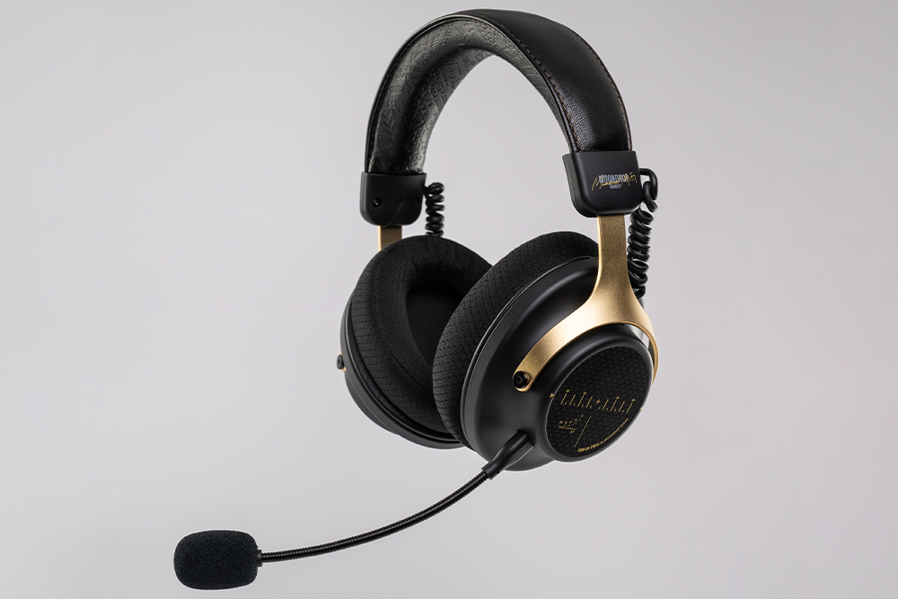 MOONDROP: Gravity GM-01 PRO 50mm Dynamic Driver Professional Gaming Over-ear Headphone.