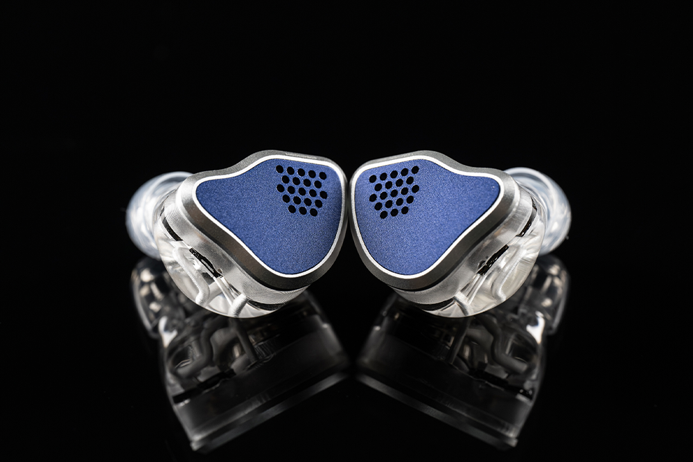 MOONDROP Silicon 1DD+2BA+2MEMS In-ear Headphone.