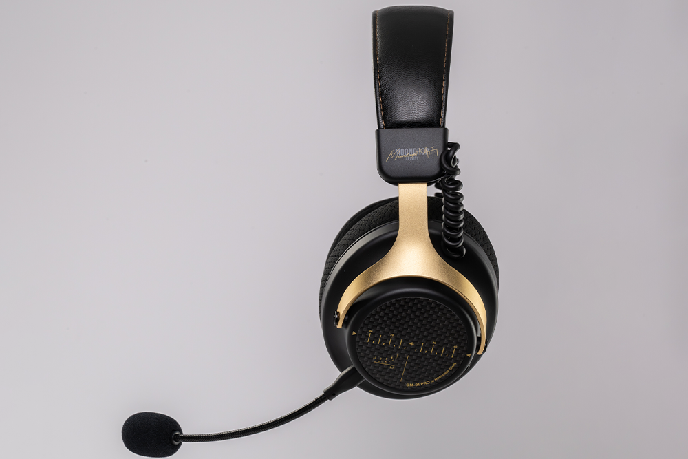 MOONDROP: Gravity GM-01 PRO 50mm Dynamic Driver Professional Gaming Over-ear Headphone.