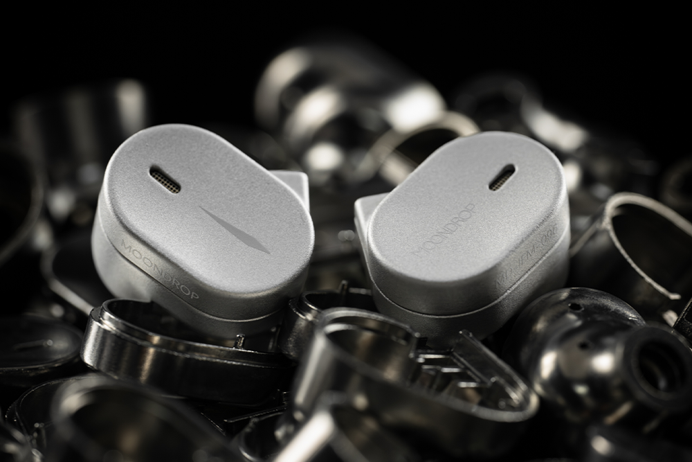 MOONDROP CHU III 10mm Dynamic Driver In-ear Headphone.