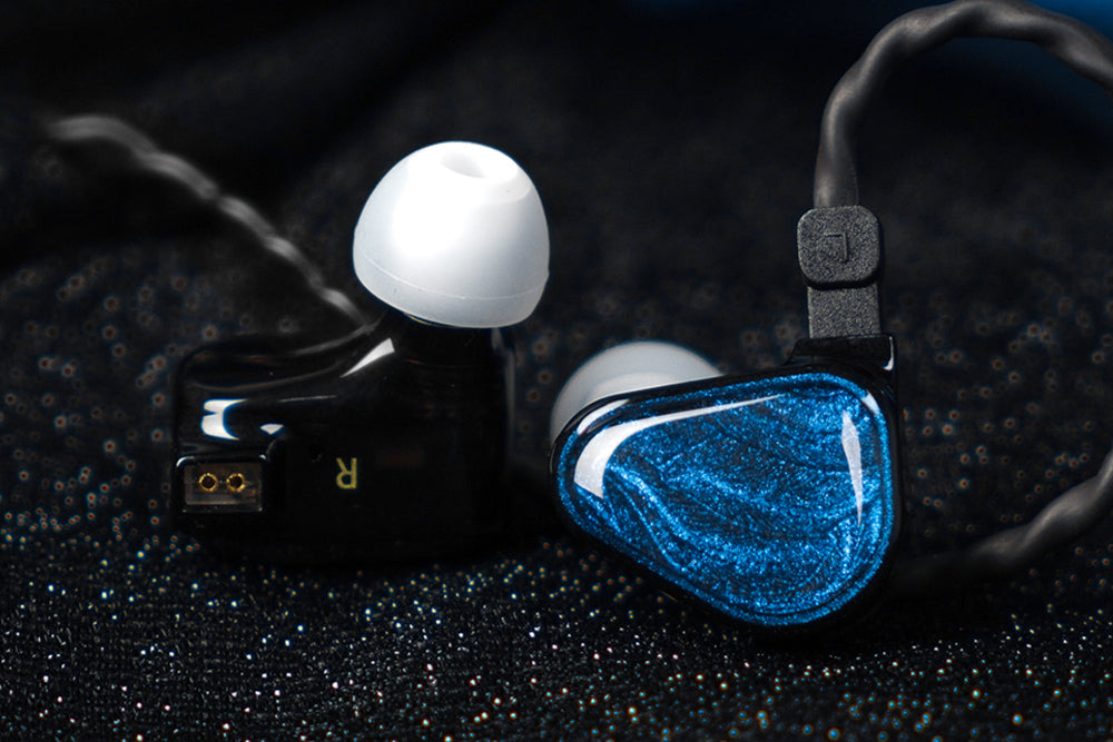 Amazon.com: TRUTHEAR x Crinacle Zero:BLUE2 Dual Dynamic