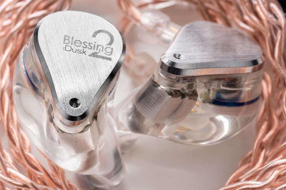 MOONDROP x Crinacle Blessing2:Dusk 1DD+4BA In-ear Headphone MOONDROP x Crinacle Blessing2:Dusk 1DD+4BA In-ear Headphone